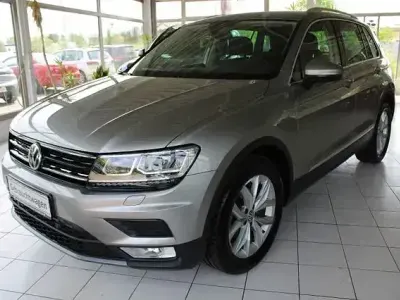 Gebraucht VW Tiguan Comfortline 150 PS (110 kW) 2016 Andere SUV