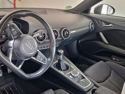 Gebraucht Audi TT Sport 230 PS (169 kW) 2015 Grau Coupé