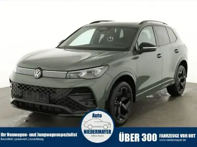 Nouă VW Tiguan R-line 193 CP (141 kW) 2026 Gri SUV