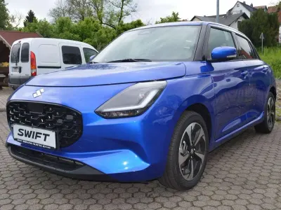 Neu Suzuki Swift Comfort+ 82 PS (60 kW) 2026 Frontier blue pearl Kleinwagen