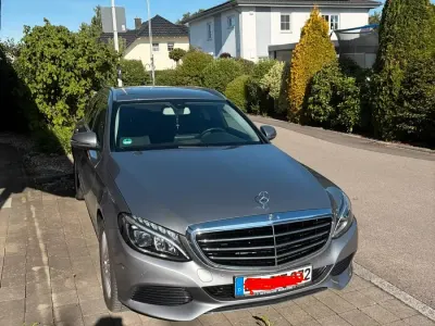Gebraucht Mercedes C200 136 PS (100 kW) 2016 Grau Kombi