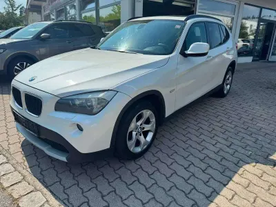 Gebraucht BMW X1 xLine 143 PS (105 kW) 2011 Mineralweiss metallic SUV