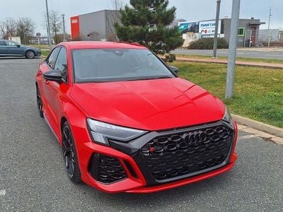 Gebraucht Audi RS3 Sport 400 PS (294 kW) 2023 Rot Limousine