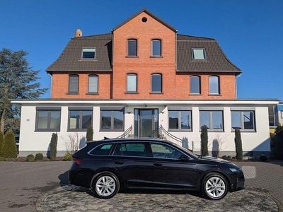 Schwarz Gebraucht 2025 Skoda Octavia Selection Limousine | 29.950 € (Guter Preis)