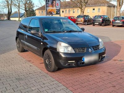 Renault Clio II