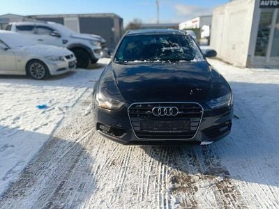 Blau Gebraucht 2012 Audi A4 Ambiente Kombi | 4.990 € (Guter Preis)