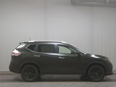 Gebraucht Nissan X-Trail Tekna 131 PS (96 kW) 2016 Titanium olive SUV
