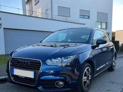 Gebraucht Audi A1 Attraction 86 PS (63 kW) 2012 Blau Kleinwagen
