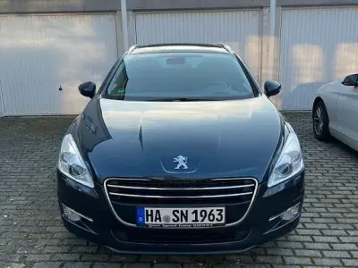 Gebraucht Peugeot 508 SW Allure Top 140 PS (102 kW) 2014 Blau Kombi