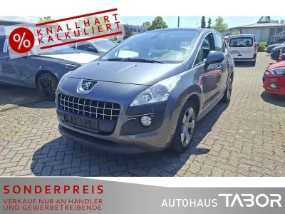 Gebraucht Peugeot 3008 120 PS (88 kW) 2012 Lack grau thorium/metalliclac Kombi
