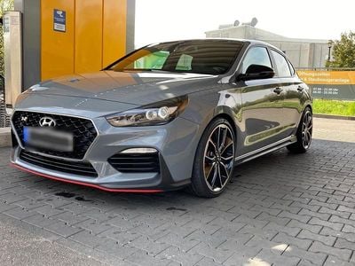 Usado Hyundai i30 275 HP (202 kW) 2020 Cinzento Coupé