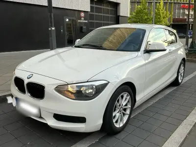 Gebraucht BMW 114 102 PS (75 kW) 2013 Weiß Kleinwagen