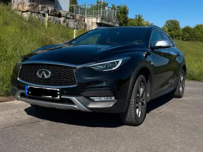 Gebraucht Infiniti QX30 Luxe 211 PS (155 kW) 2018 Schwarz SUV