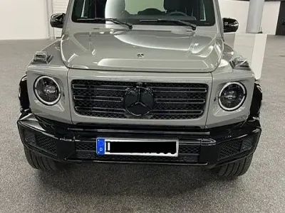 Gebraucht Mercedes G400 330 PS (242 kW) 2023 Grau SUV