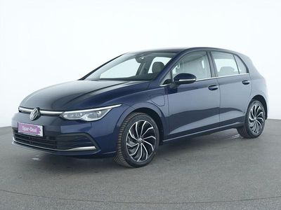 Gebraucht VW Golf VIII Style 204 PS (150 kW) 2022 Atlantic blue Limousine