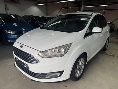 Weiß Gebraucht 2015 Ford C-MAX Titanium Van / Kleinbus | 10.990 € (Fairer Preis)