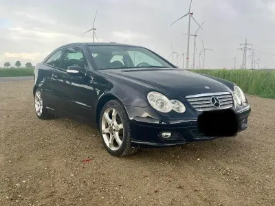 Gebraucht Mercedes C180 Sport Edition 143 PS (105 kW) 2005 Schwarz Coupé