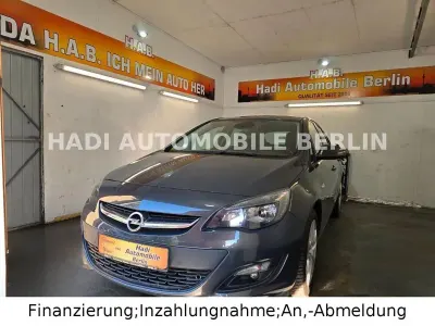 Gebraucht Opel Astra Style 116 PS (85 kW) 2014 Grau Limousine