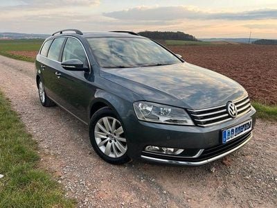 Second-hand VW Passat Highline 140 CP (102 kW) 2011 Negru Break