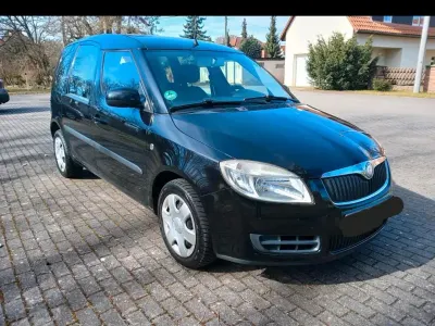 Gebraucht Skoda Roomster 69 PS (50 kW) 2007 Schwarz Van / Kleinbus