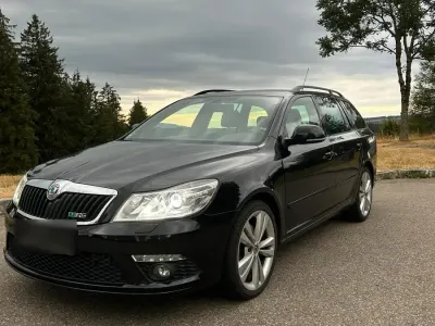 Gebraucht Skoda Octavia vRS 170 PS (125 kW) 2010 Schwarz Kombi