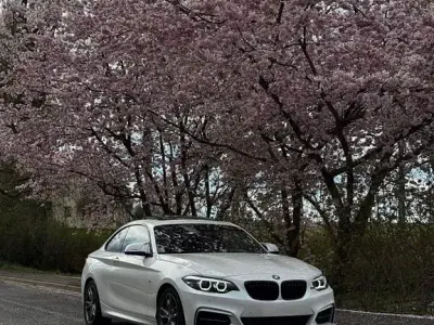 Gebraucht BMW M240 M Sport 340 PS (250 kW) 2017 Weiß