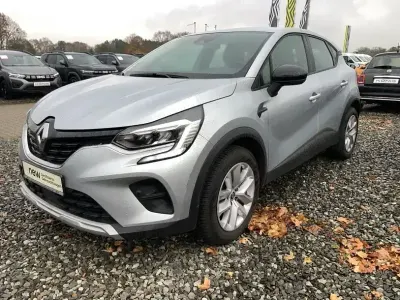 Usata Renault Captur Evolution 140 CV (102 kW) 2023 Grigio SUV