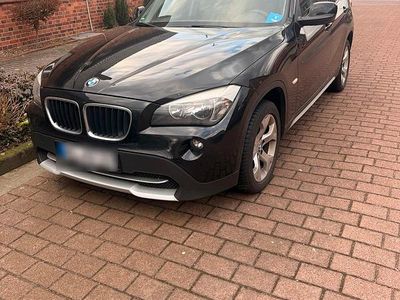 Gebraucht BMW X1 143 PS (105 kW) 2011 Schwarz SUV
