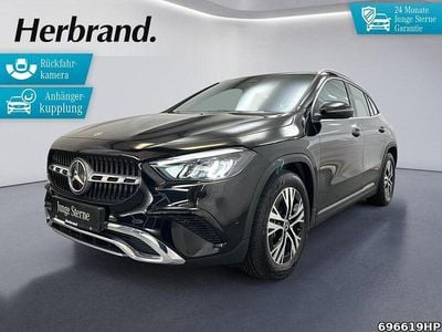 Gebraucht Mercedes GLA200 Progressive 163 PS (119 kW) 2025 Metalliclack kosmosschwarz SUV