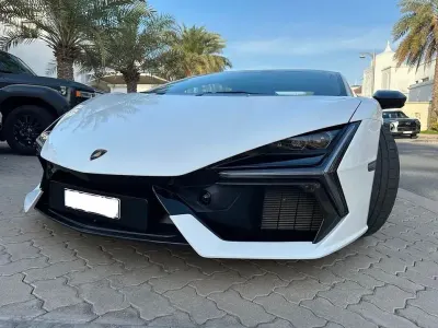 Second-hand Lamborghini Revuelto 2025 Alb Coupe
