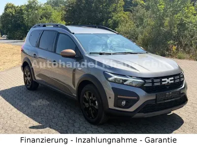 Gebraucht Dacia Jogger Extreme 110 PS (80 kW) 2025 Grau Van / Kleinbus