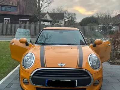 Gebraucht Mini Cooper 95 PS (69 kW) 2015 Orange Kleinwagen