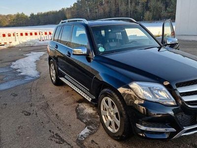 Schwarz Gebraucht 2013 Mercedes GLK350 SUV | 18.700 € (Fairer Preis)