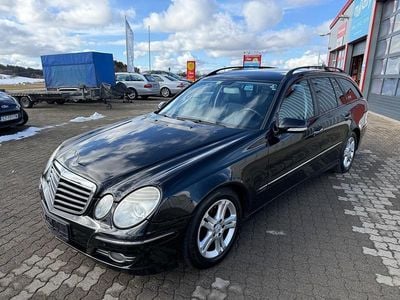 Schwarz Gebraucht 2007 Mercedes E220 Avantgarde Kombi | 3.900 € (Fairer Preis)