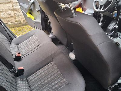 Usado VW Polo Trendline 60 HP (44 kW) 2017 Preto Citadino