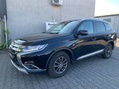 Usata Mitsubishi Outlander Edition 150 CV (110 kW) 2017 Nero SUV