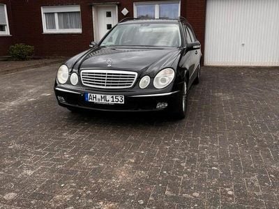 Mercedes E220