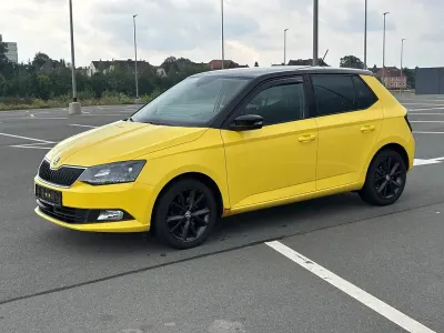 Gebraucht Skoda Fabia Style 110 PS (80 kW) 2015 Gelb Limousine