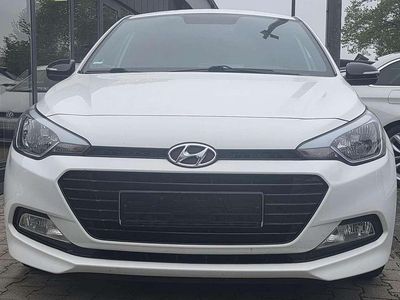 Usata Hyundai i20 Passion 84 CV (61 kW) 2018 Bianco Utilitaria