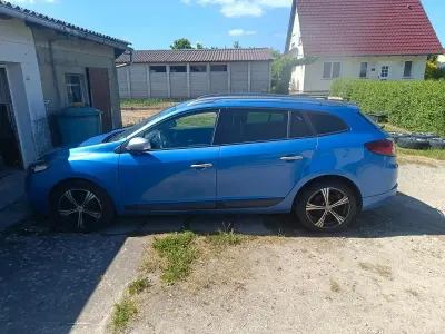 Gebraucht Renault Mégane GT Line GT-Line 131 PS (96 kW) 2012 Blau Kombi
