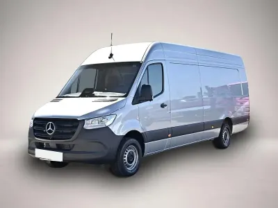 Gebraucht Mercedes E-Sprinter 125 kW (170 PS) 2025 Manufacturer Van