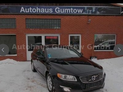 Second-hand Volvo V70 181 CP (133 kW) 2014 Negru Break