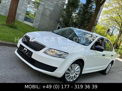 Weiß Gebraucht 2013 Skoda Octavia Limousine | 8.950 € (Fairer Preis)