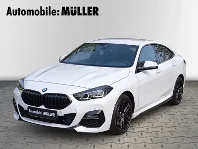 Gebraucht BMW 220 M Sport 190 PS (139 kW) 2022 Weiß Coupé