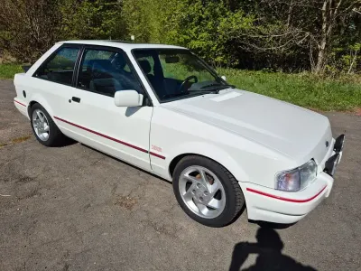 Gebraucht Ford Escort 90 PS (66 kW) 1988 Weiß