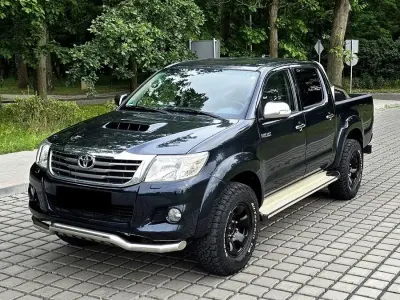 Gebraucht Toyota HiLux Life 171 PS (125 kW) 2012 Schwarz Pickup