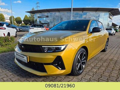 Kult gelb Gebraucht 2024 Opel Astra Limousine | 25.990 € (Fairer Preis)