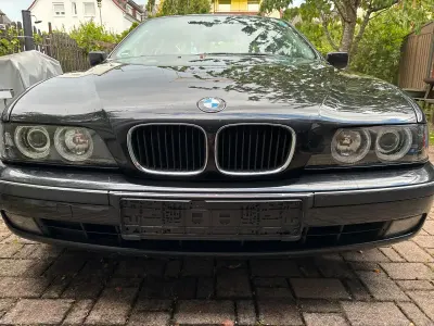 Käytetty BMW 523