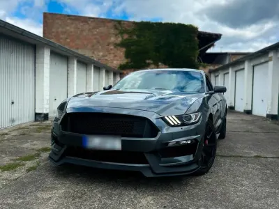 Gebraucht Ford Mustang GT Premium 440 PS (323 kW) 2017 Grau Coupé
