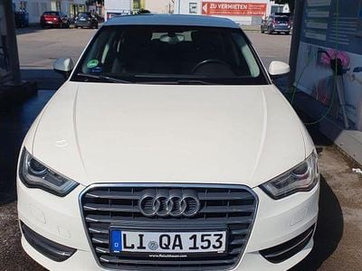 Gebraucht Audi A3 Attraction 150 PS (110 kW) 2015 Weiß Limousine